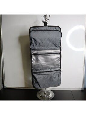 DG-163 Delsey Hanging Toiletry Bag Zippered Compartments Portable Travel Organiz
